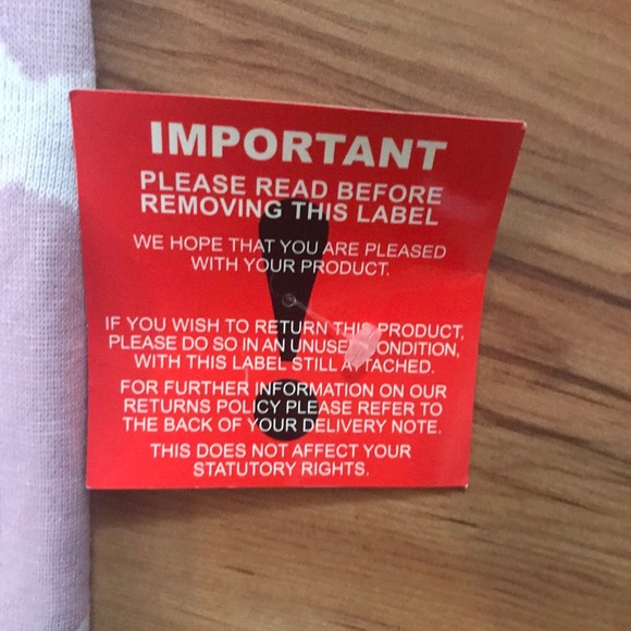 Pink skirt with white stars - Picture 6 of 6